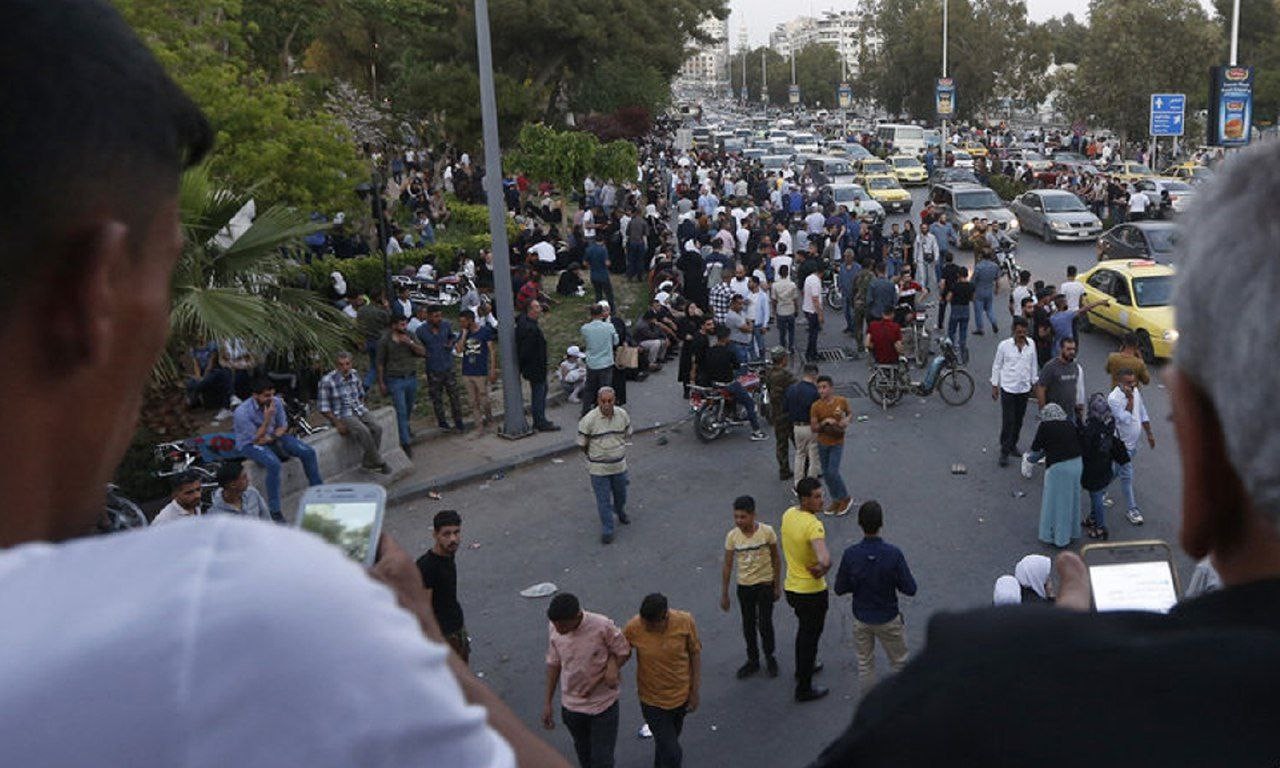 تقرير حقوقي يكشف عدد المفرج عن...