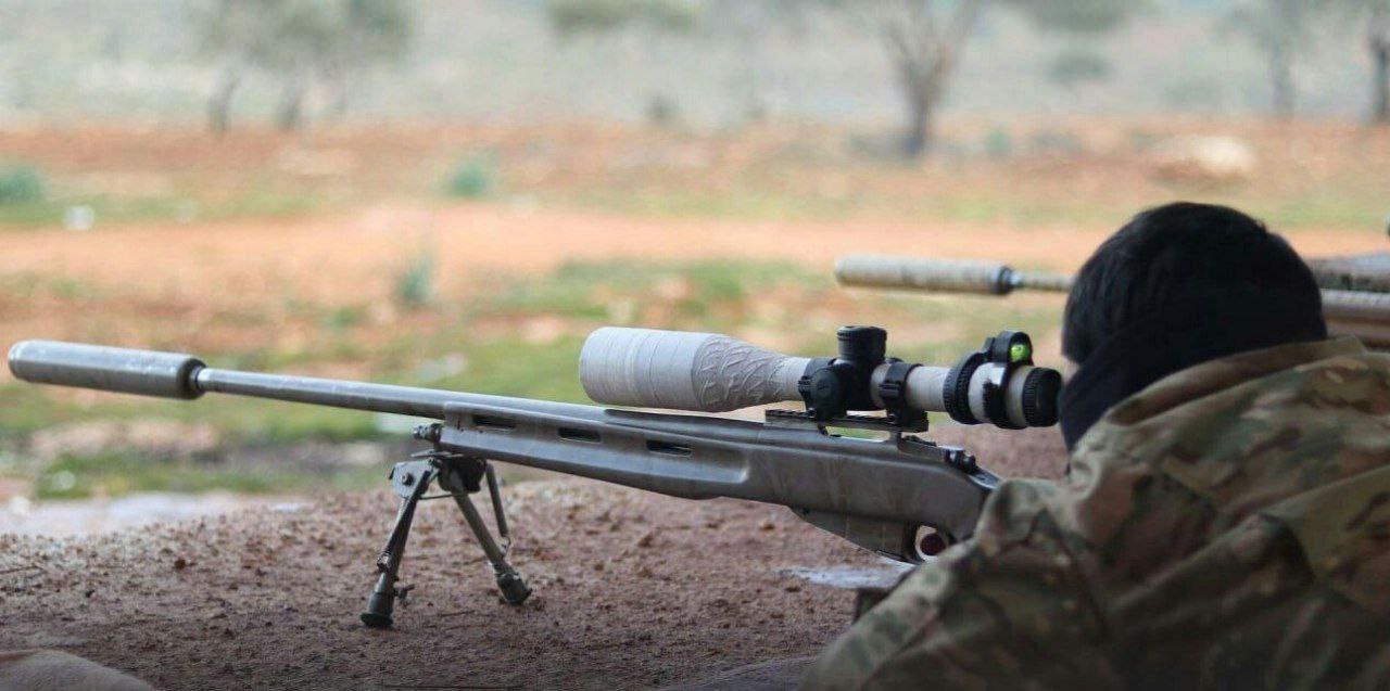 مقتل عنصر للنظام "قنصاً" غربي...