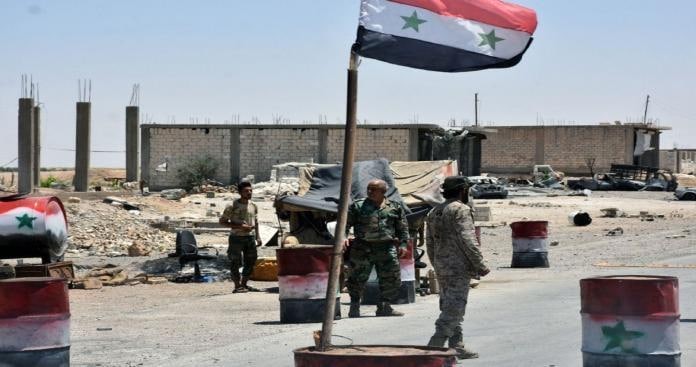 مصادر محلية تكشف المسؤول عن إع...