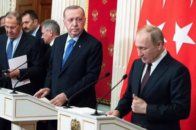 صحيفة: بوتين اقترح على أردوغان...