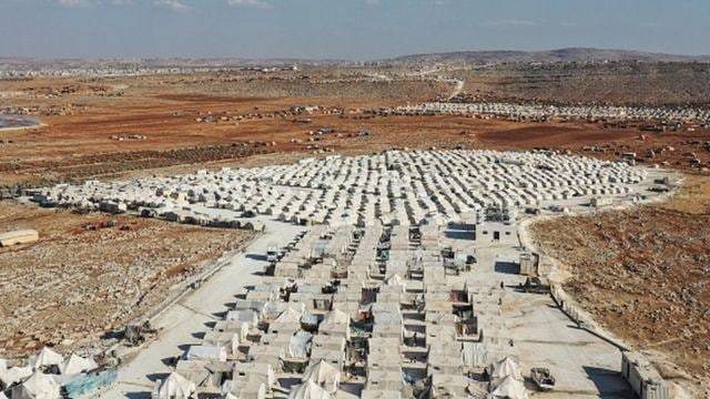 صحيفة: تركيا ستعيد اللاجئين إل...