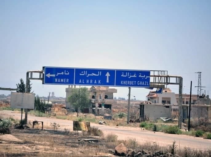 ناسفة تستهدف سيارة تابعة للنظا...