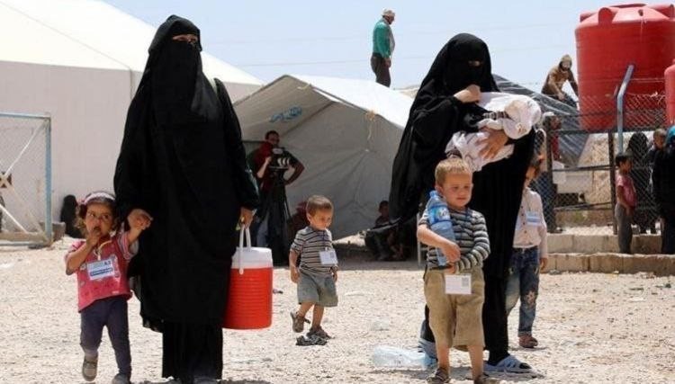 "الإدارة الذاتية" تسلم امرأتين...
