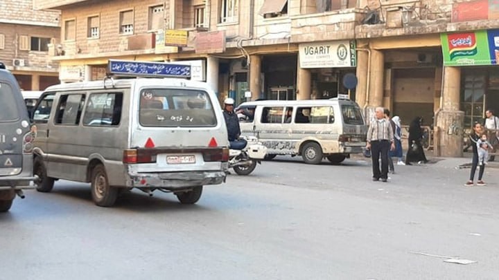 تفاقم أزمة المواصلات رغم تركيب...