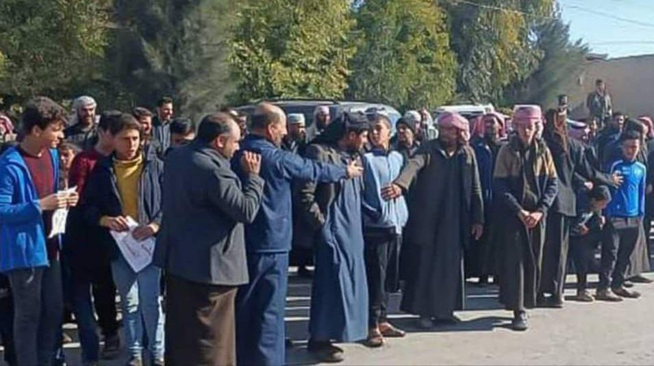 احتجاجات ضد "قسد" في دير الزور