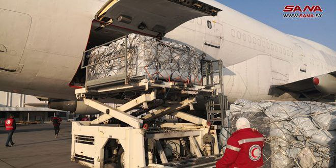 هبوط أول طائرة من الاتحاد الأو...