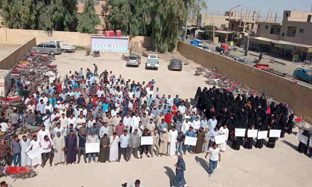 مدارس في دير الزور تعلن إضرابا...