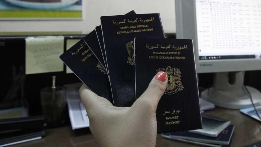 الكشف عن سبب تأخر تجديد جوازات...