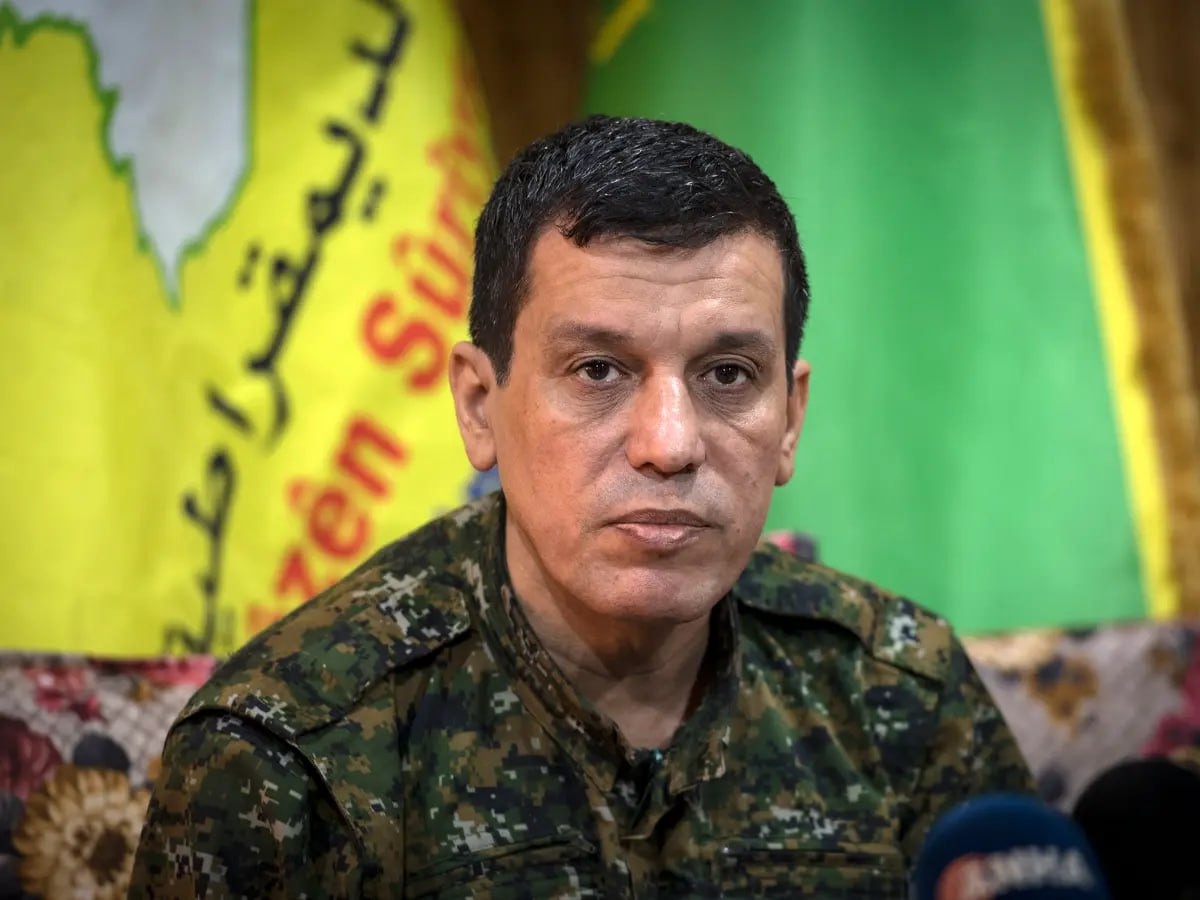 "المونيتور": قائد "قسد" زار ال...