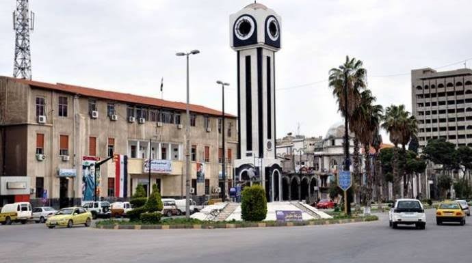 تعرض للطعن بالرقبة.. العثور عل...