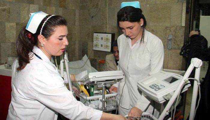 ممرضون يطالبون بحقوقهم "الضائع...