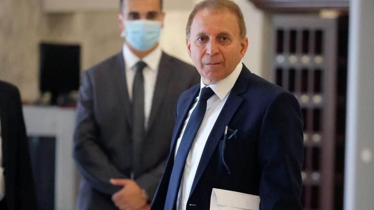 مسؤول لبناني يصل دمشق لمناقشة...