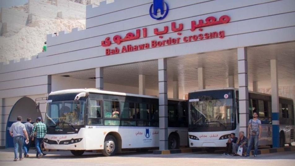 بالفيديو.. تركيا ترحل 50 لاجئا...