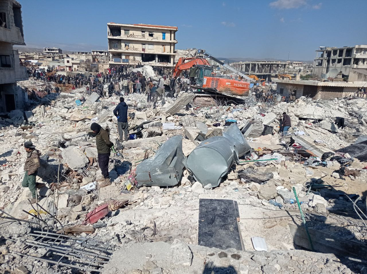 رغم مرور ستة أشهر.. استمرار مع...