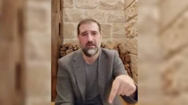 الشيخ"رامي مخلوف" يبشّر "السور...