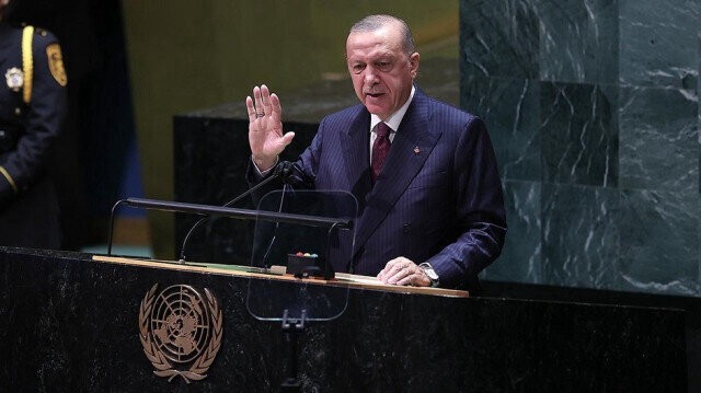 "أردوغان" يدعو لحل شامل يلبي ت...