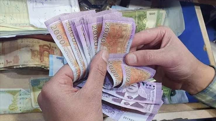 تحسن طفيف في سعر صرف الليرة ال...