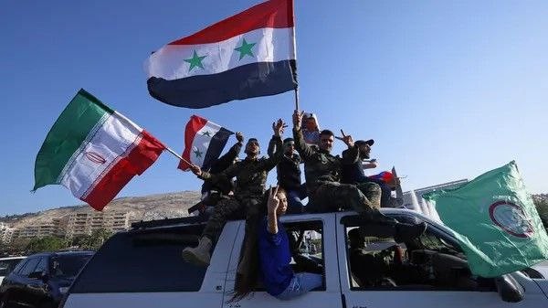 صحيفة عربية: إيران تسعى لإبرام...
