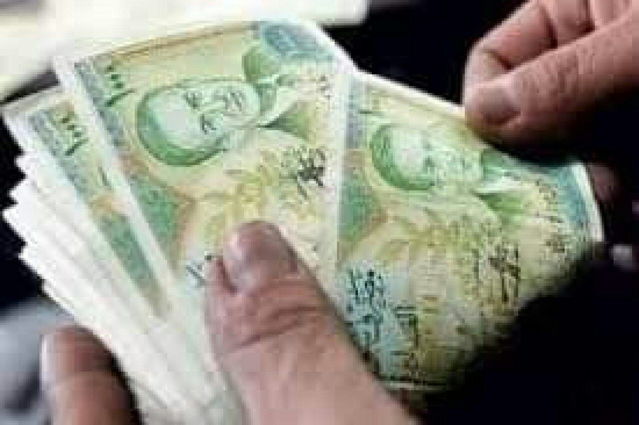 تراجع طفيف.. تعرف إلى سعر صرف...