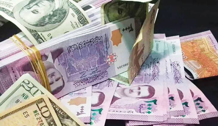 تراجع طفيف في سعر صرف الليرة ا...
