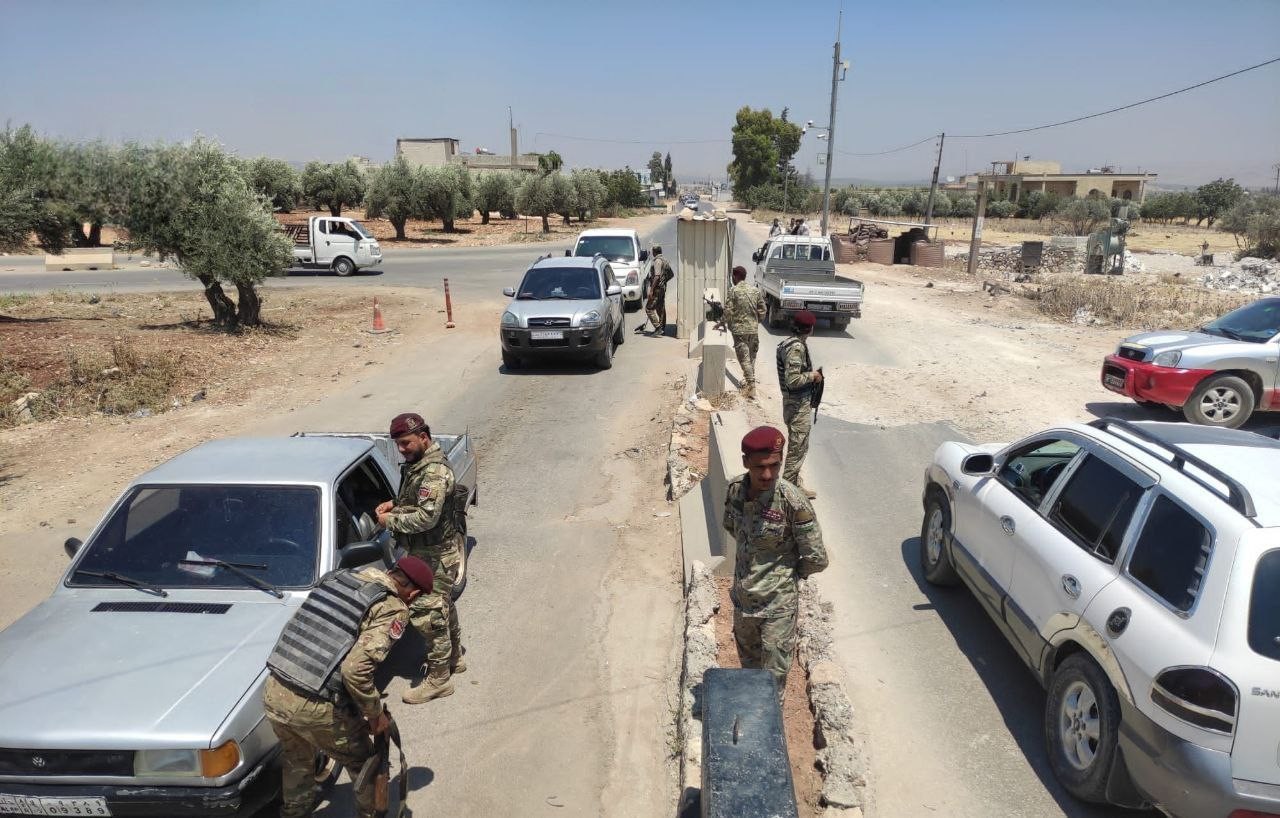 حلب.. شرطة إعزاز تعتقل 4 أشخاص...