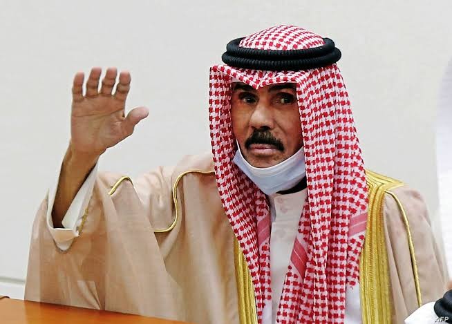 وفاة أمير الكويت الشيخ نواف ال...