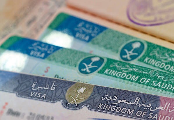 هل أوقفت السعودية منح التأشيرة...