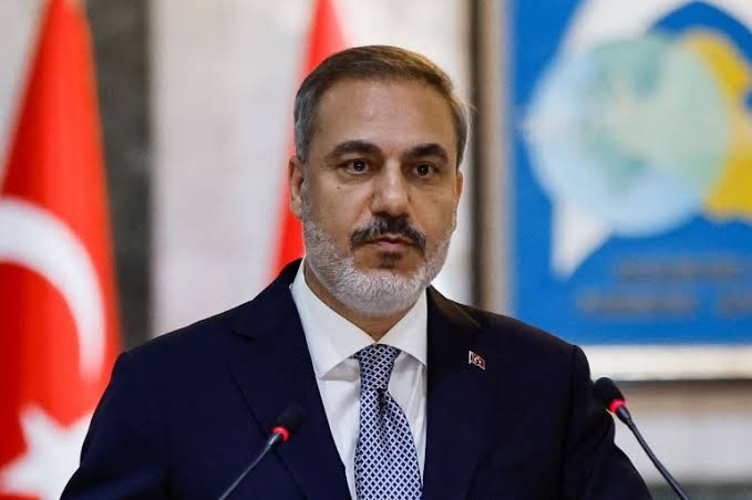 وزير الخارجية التركي يوضح سبب...