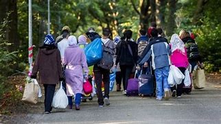 5 آلاف وأربعمئة طالب لجوء "قاص...
