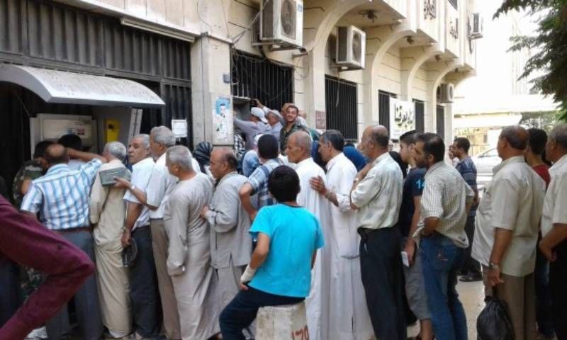 الرشوة سيد الموقف.. ازدحام غير...