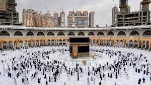 السعودية توقف منح فيزا العمرة...
