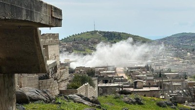 بأكثر من 90 قذيفة.. النظام يصع...