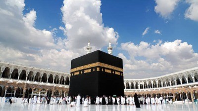 الرسوم والشروط.. لجنة الحج تصد...