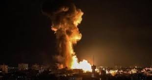 فجر الجمعة... قصف إسرائيلي يطا...