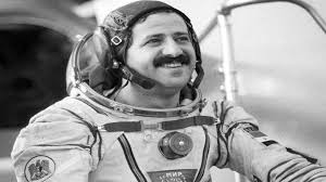 محمد فارس نموذج آخر لتجاهل الن...