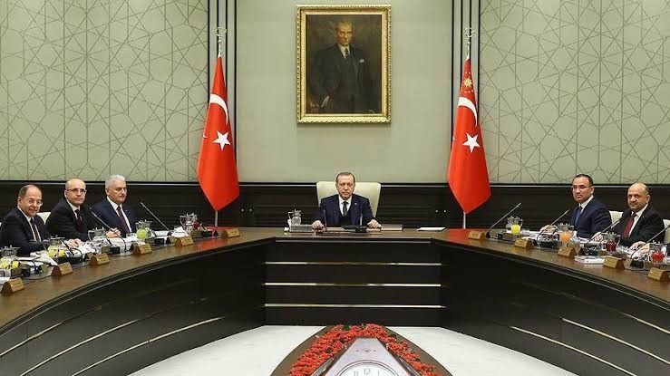 أردوغان يطلب تأييد أمريكا وإير...