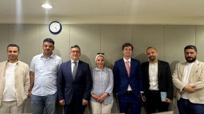 اجتماع بين مسؤل أمريكي وممثلين...