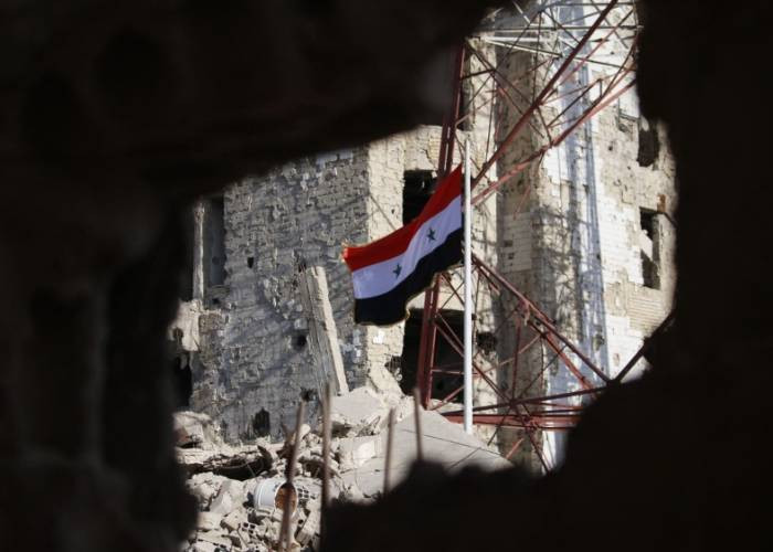 اشتباكات بين عناصر محلية والمخ...