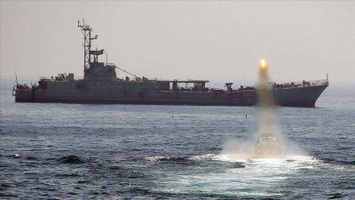 مناورات للبحرية الروسية قبالة...