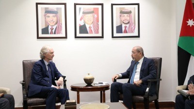 اجتماع بين وزير الخارجية الأرد...