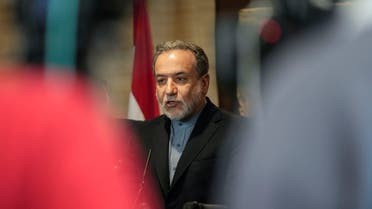 وزير خارجية إيران يتعهد بإرسال...