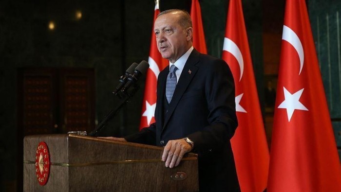 1832259518-crop.jpg