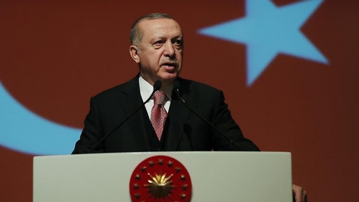 2834025226-crop.jpg