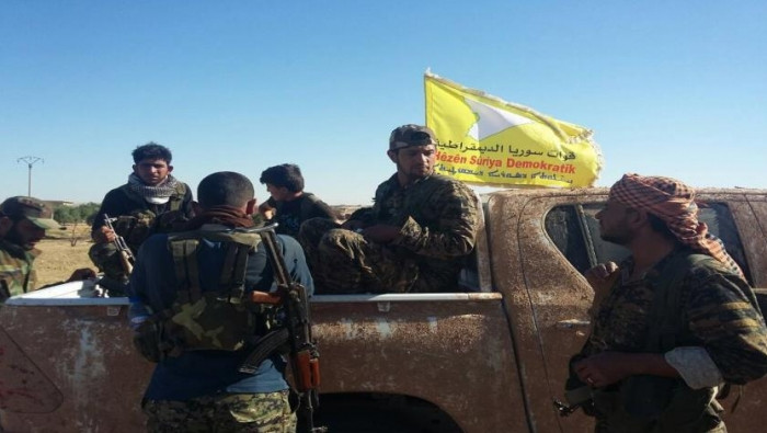 أربعة قتلى من "قسد" بانفجار غر...