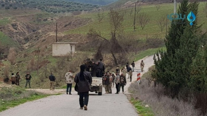 3335168521-crop.jpg