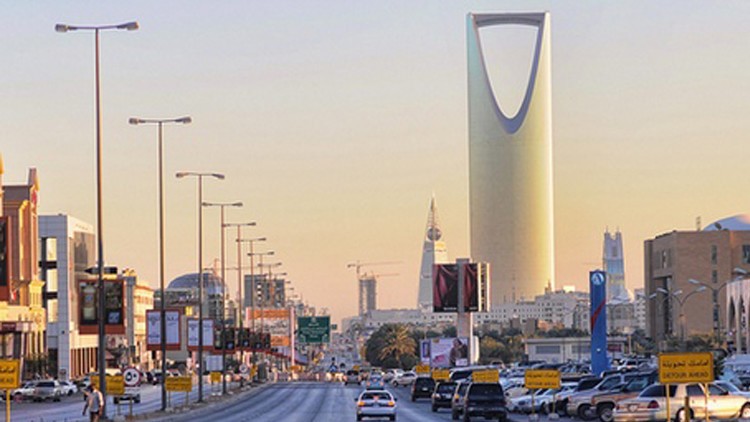 الخارجية السعودية: مستمرون بدع...