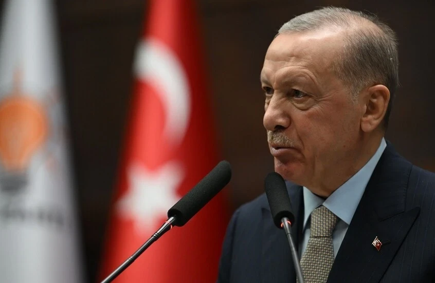 أردوغان يتهم إسرائيل بعرقلة اس...