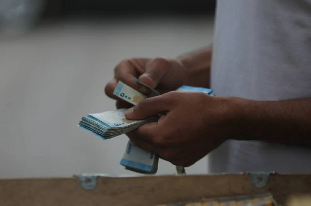 سعر صرف الليرة السورية أمام ال...