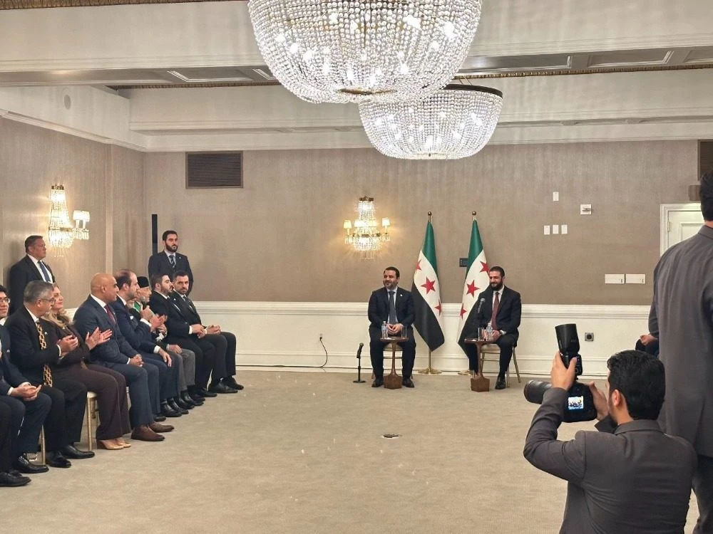 الشرع يلتقي ممثلي المنظمات الس...