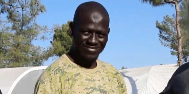 بين "فرقة الغرباء" و"الدولة":...